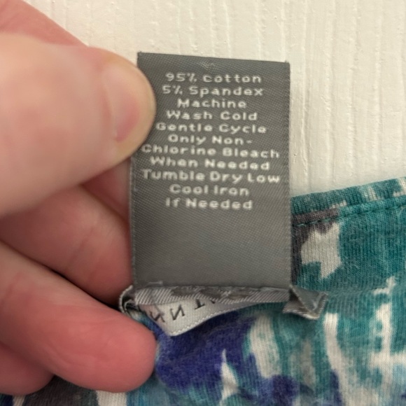 Ann Taylor Multicolor Abstract Tank Top - Picture 4 of 6